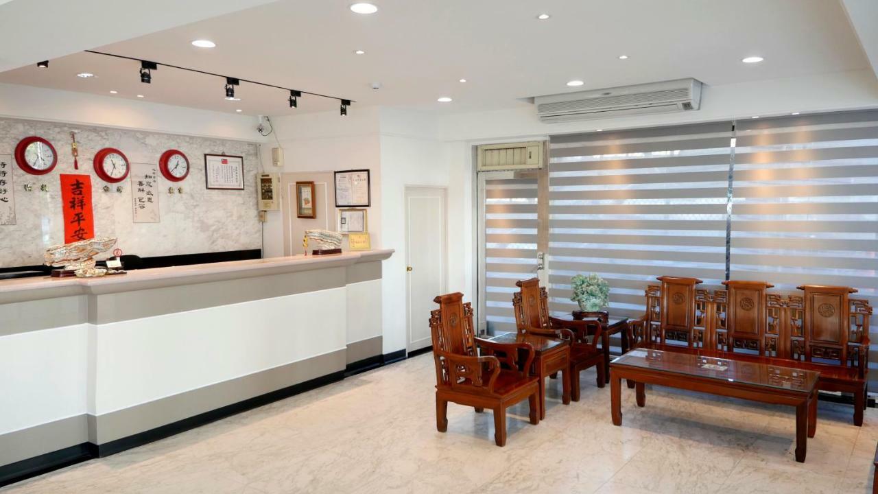 Athens Hotel Taichung Dış mekan fotoğraf