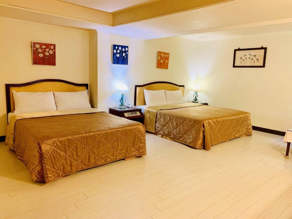 Athens Hotel Taichung Dış mekan fotoğraf